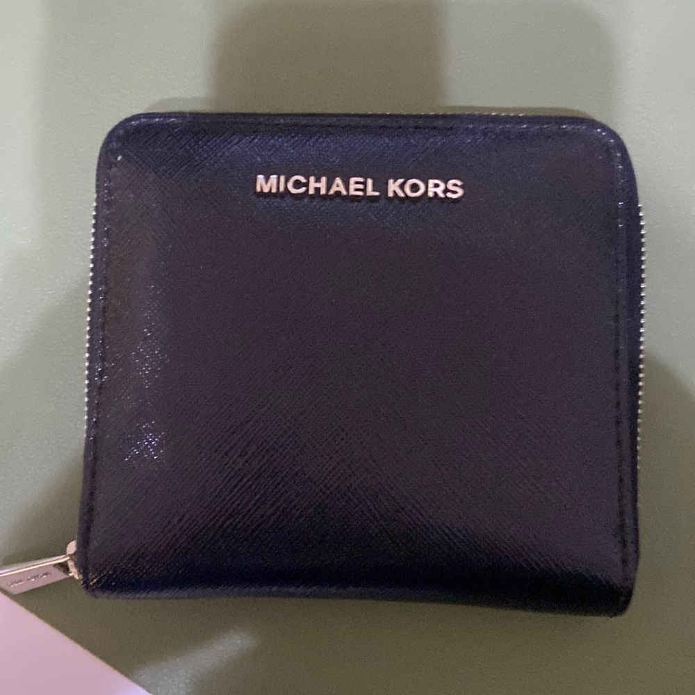 Michael Kors Mini Wallet